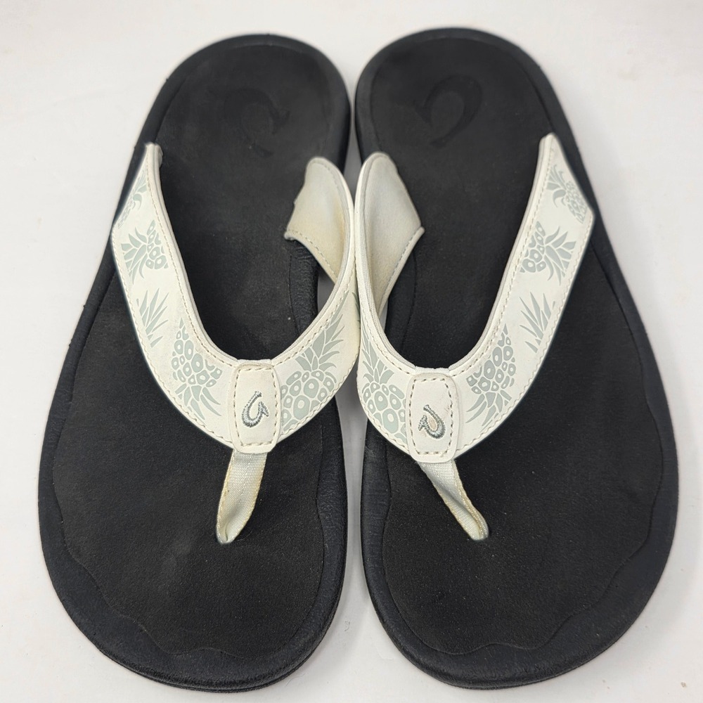 OluKai Ohana W 20110-WBHQ Womens White Pineapple Flip Flop Sandals Size 8 EUR 38